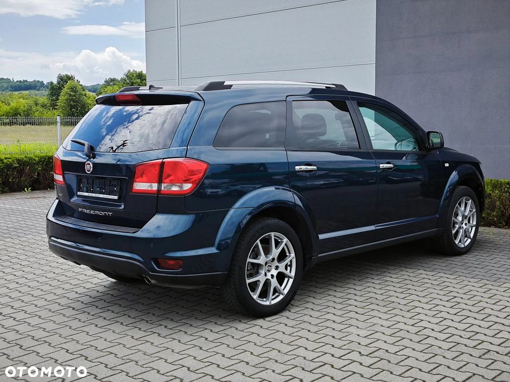 Fiat Freemont 2.0 Multijet 16V DPF Automatik Allrad Black Code - 14