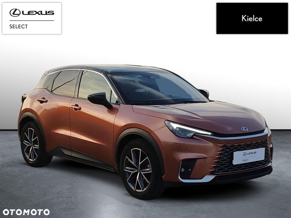 Lexus LBX 1.5 Hybrid Emotion - 8