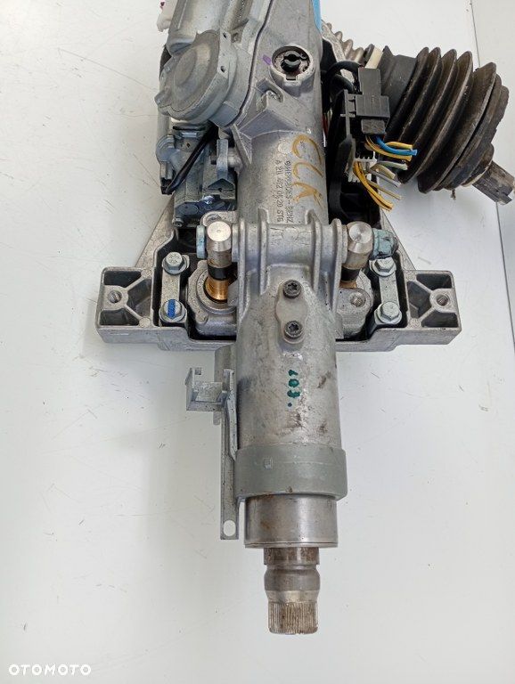 Kolumna Kierownicza Krzyżak A2094600416 Mercedes Clk W209 1.8 2.6 2.7 - 2