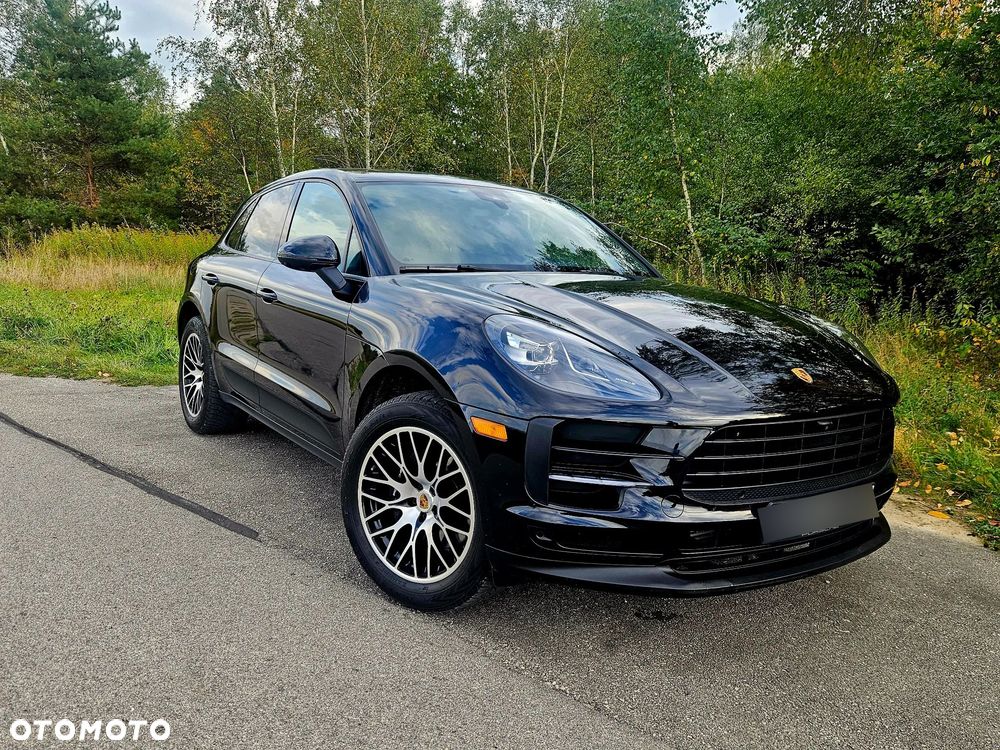 Porsche Macan - 1
