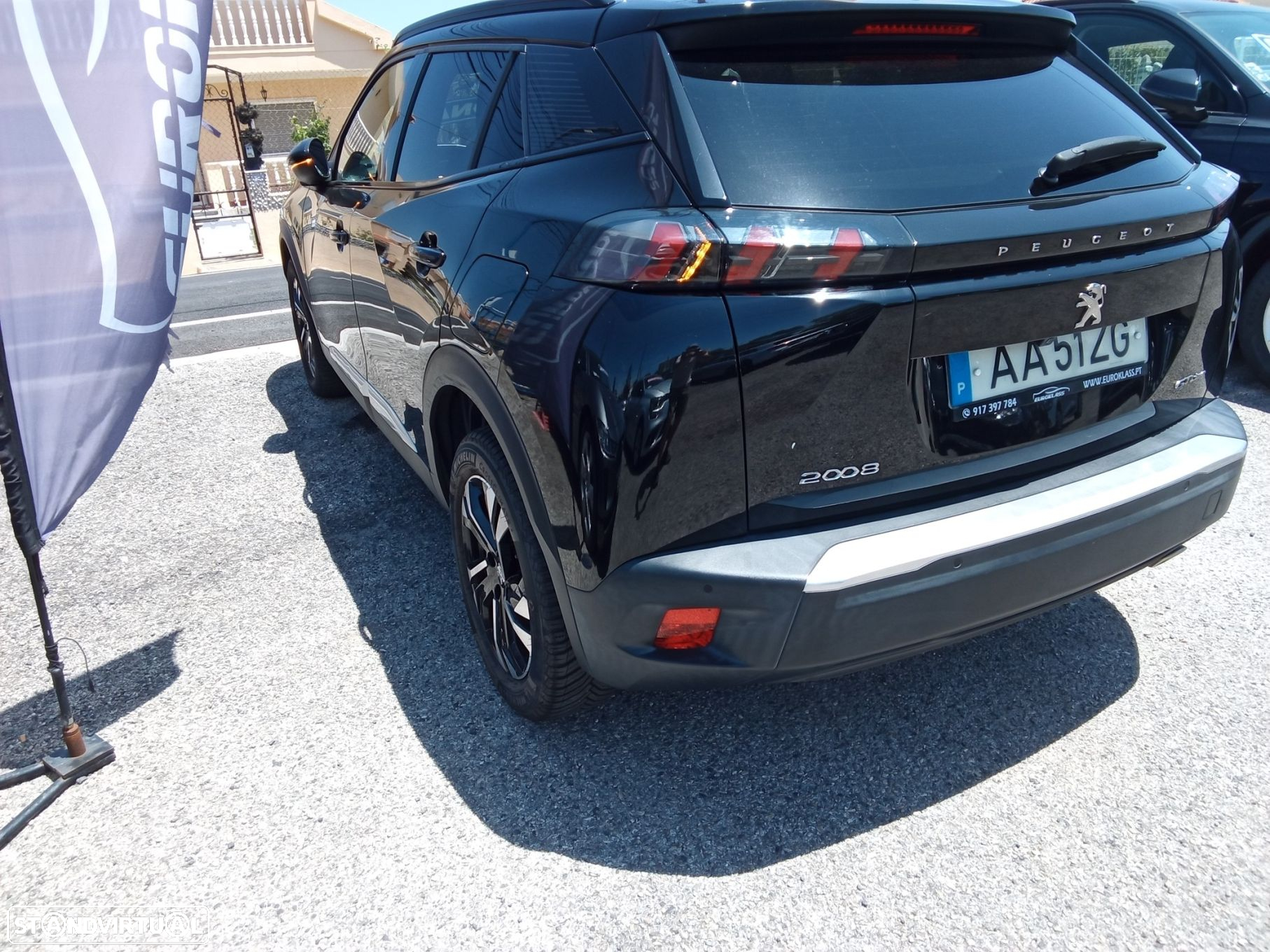 Peugeot 2008 1.5 BlueHDi GT Line - 4