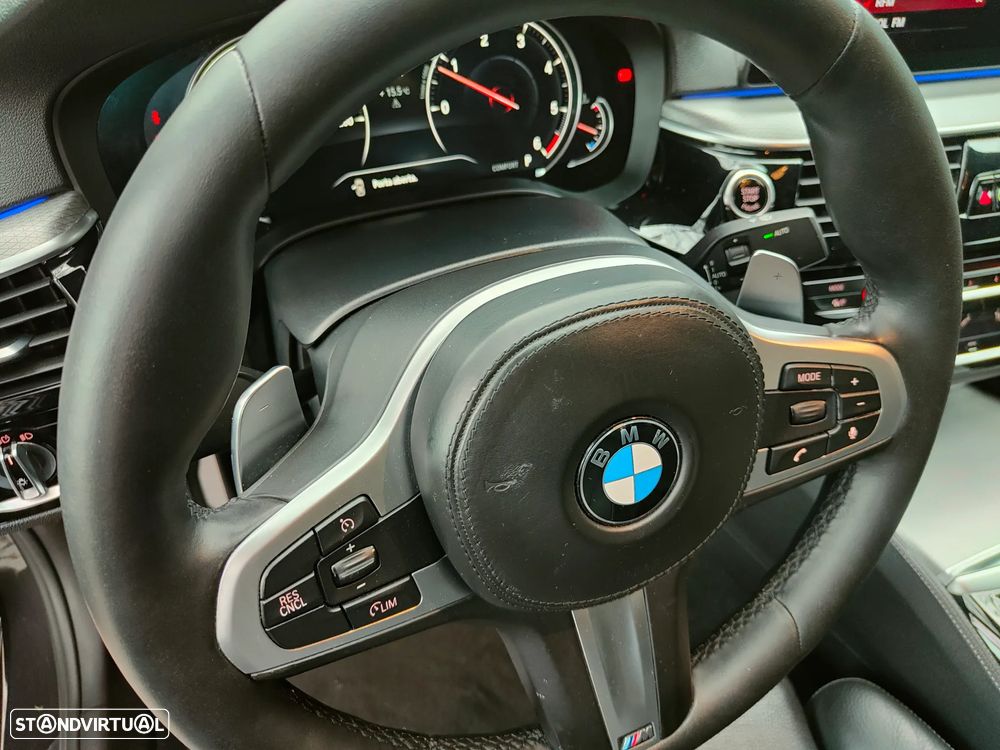 BMW 520 d ED Pack M - 11