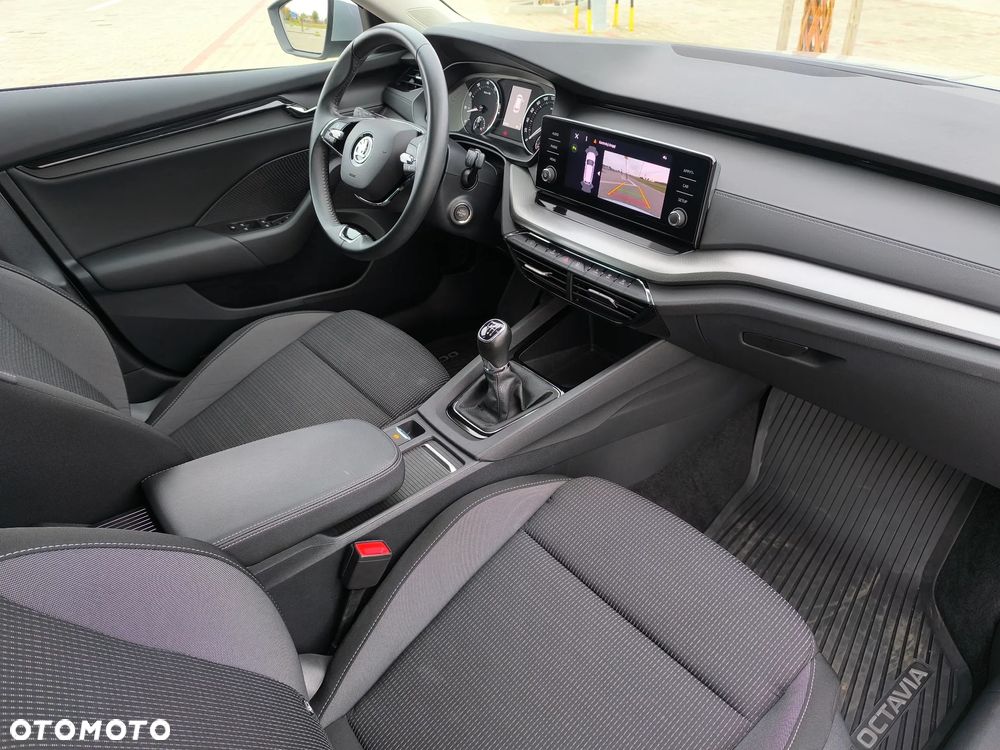 Skoda Octavia 1.5 TSI ACT Ambition - 16