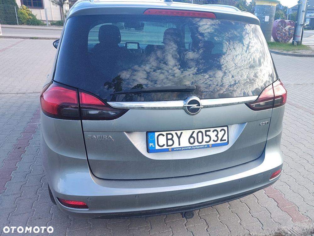 Opel Zafira - 9