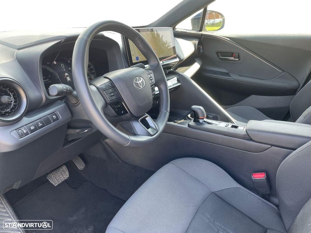 Toyota C-HR - 13