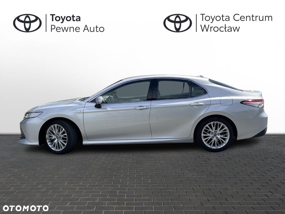 Toyota Camry 2.5 Hybrid Executive CVT - 2