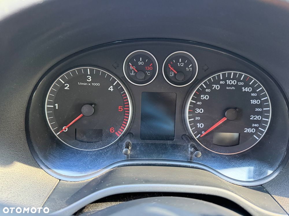 Audi A3 Sportback - 15