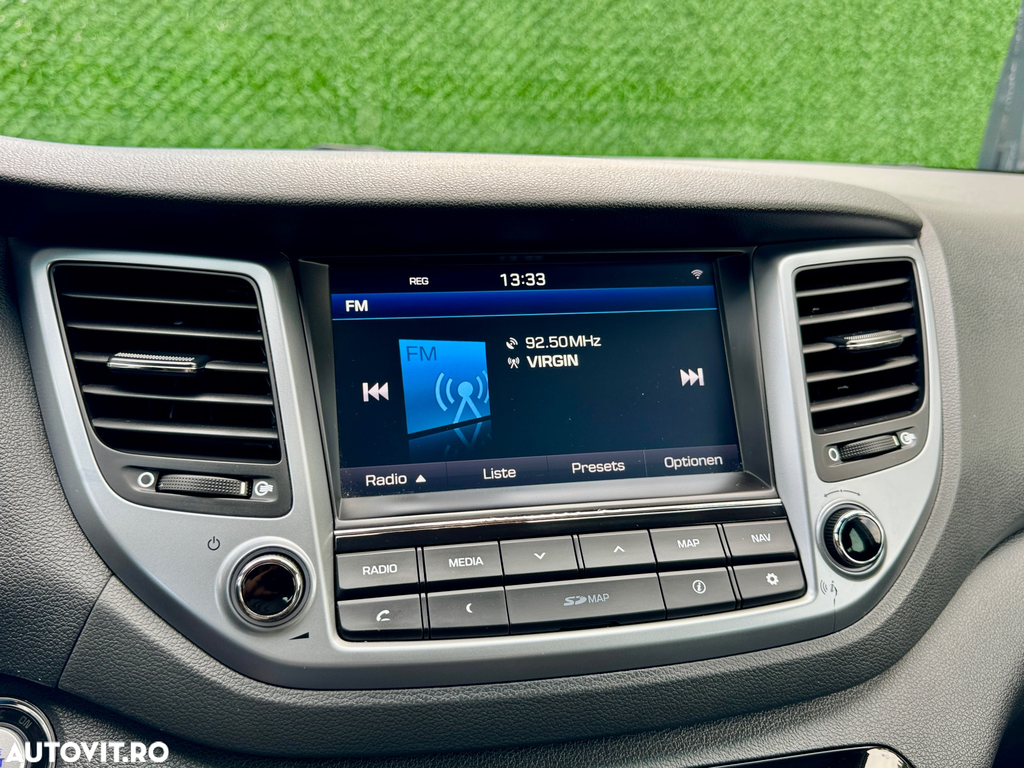 Hyundai Tucson 2.0 CRDI 4WD 6AT Premium+ - 29