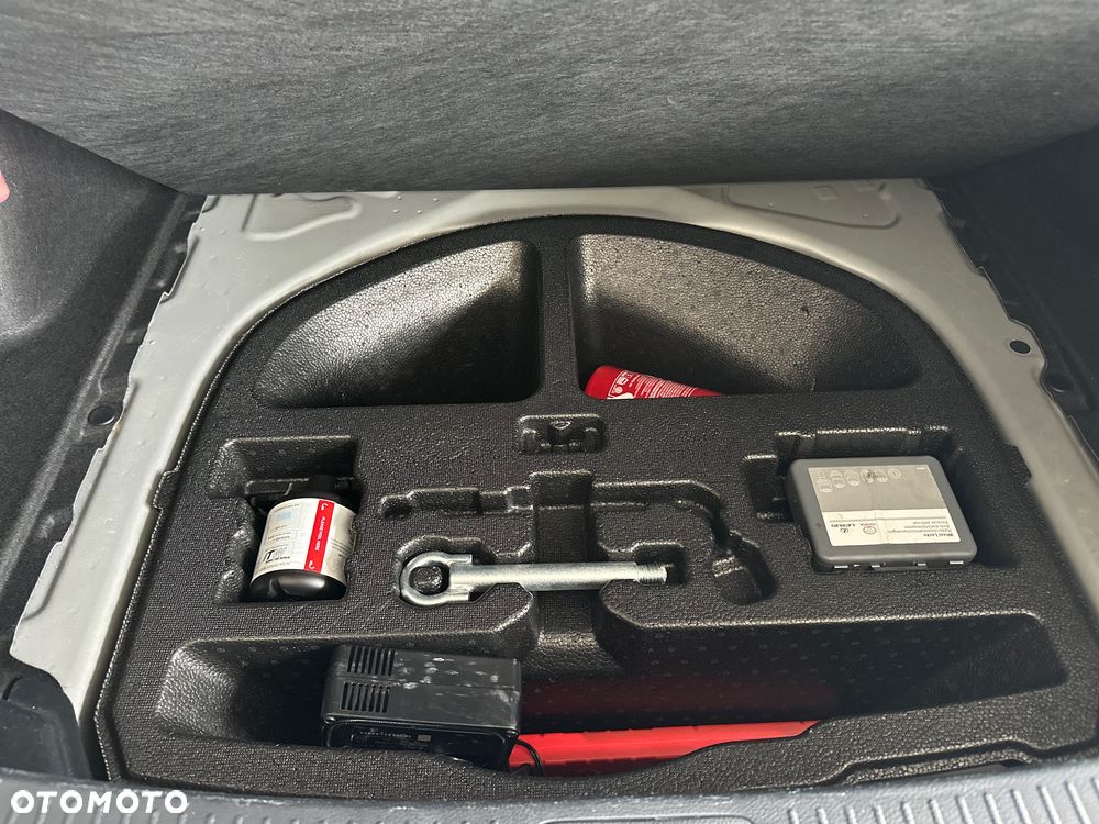 Toyota Corolla 1.5 Comfort - 34