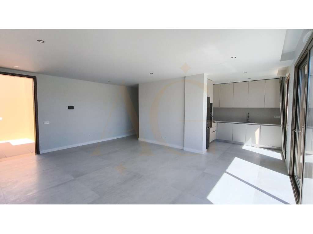 Apartamento T2 em ultimo andar com piscina e garagem em Cabanas de ... - Grande imagem: 5/32