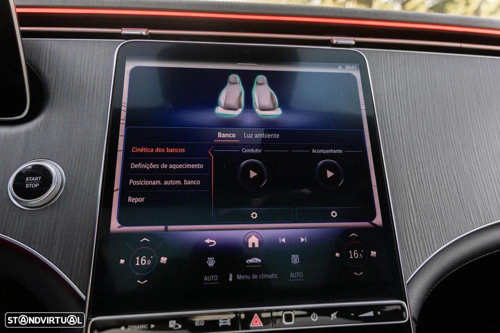 Mercedes-Benz EQE 300 Electric Art - 38