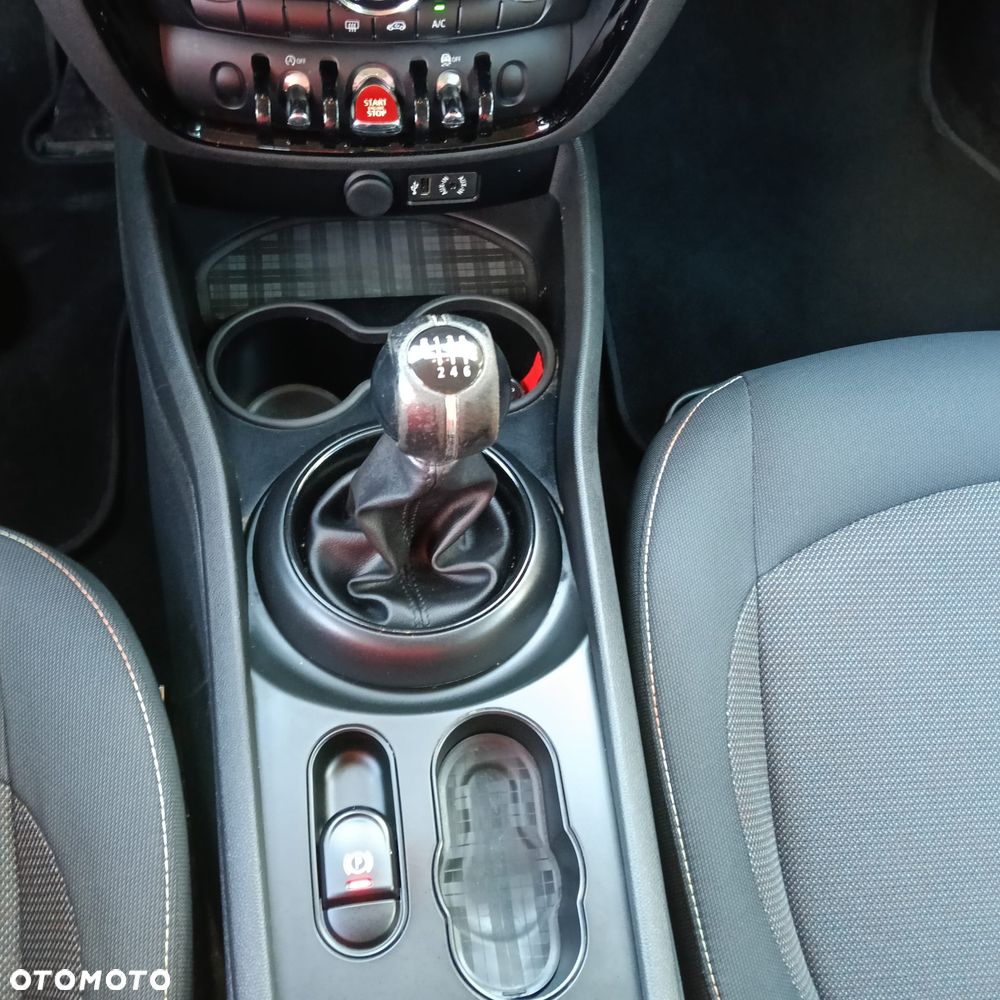 MINI Clubman One D - 17