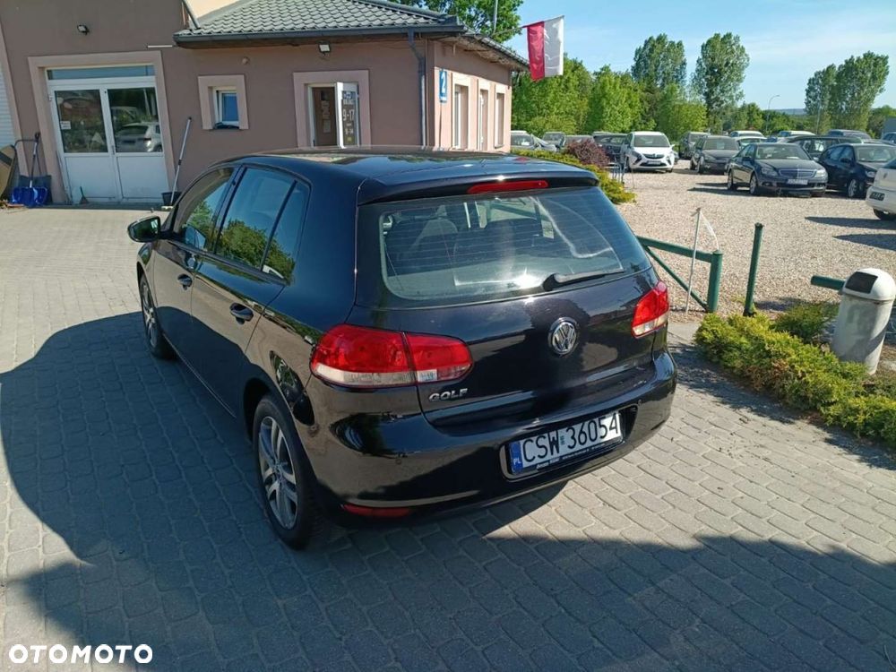 Volkswagen Golf - 4