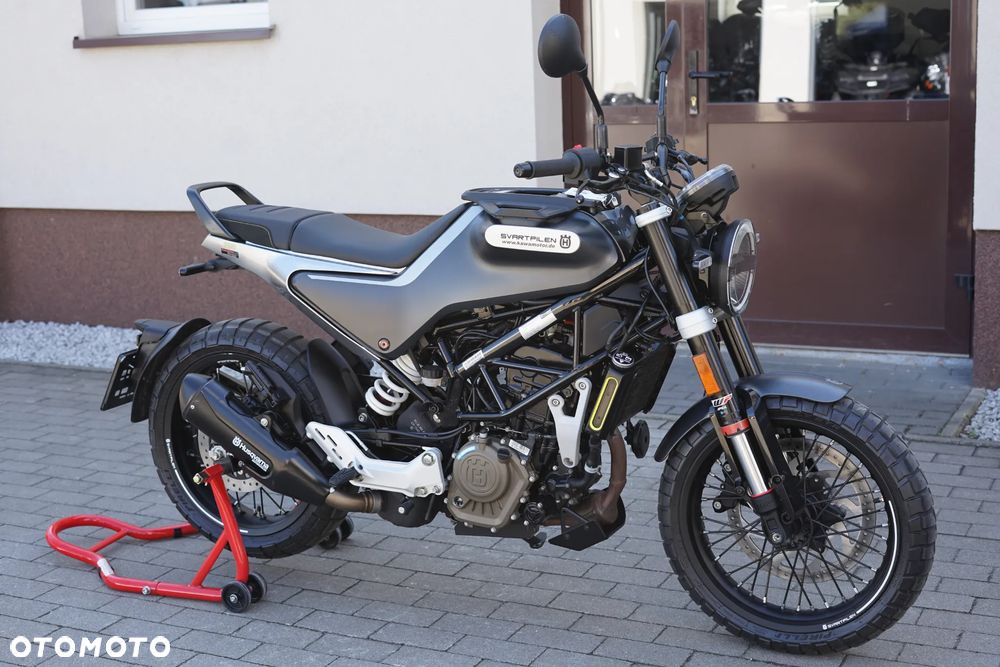 Husqvarna Svartpilen - 2