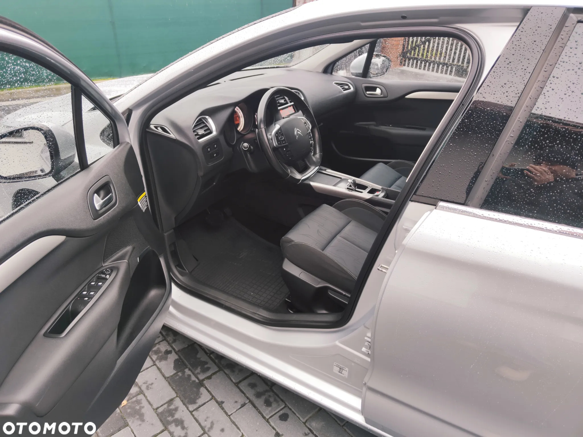 Citroën C4 - 6