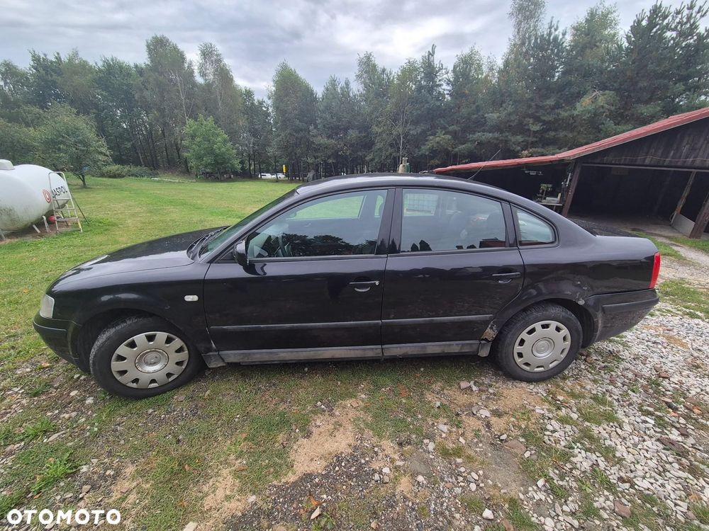 Volkswagen Passat 1.9 TDI - 1