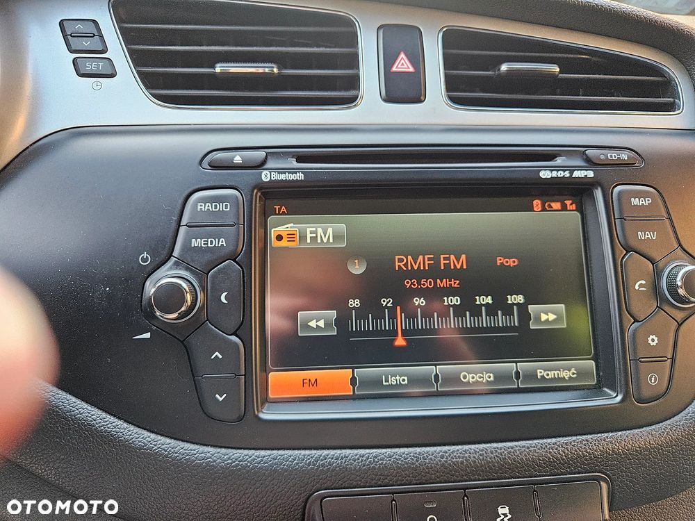 Kia Ceed 1.4 L - 29