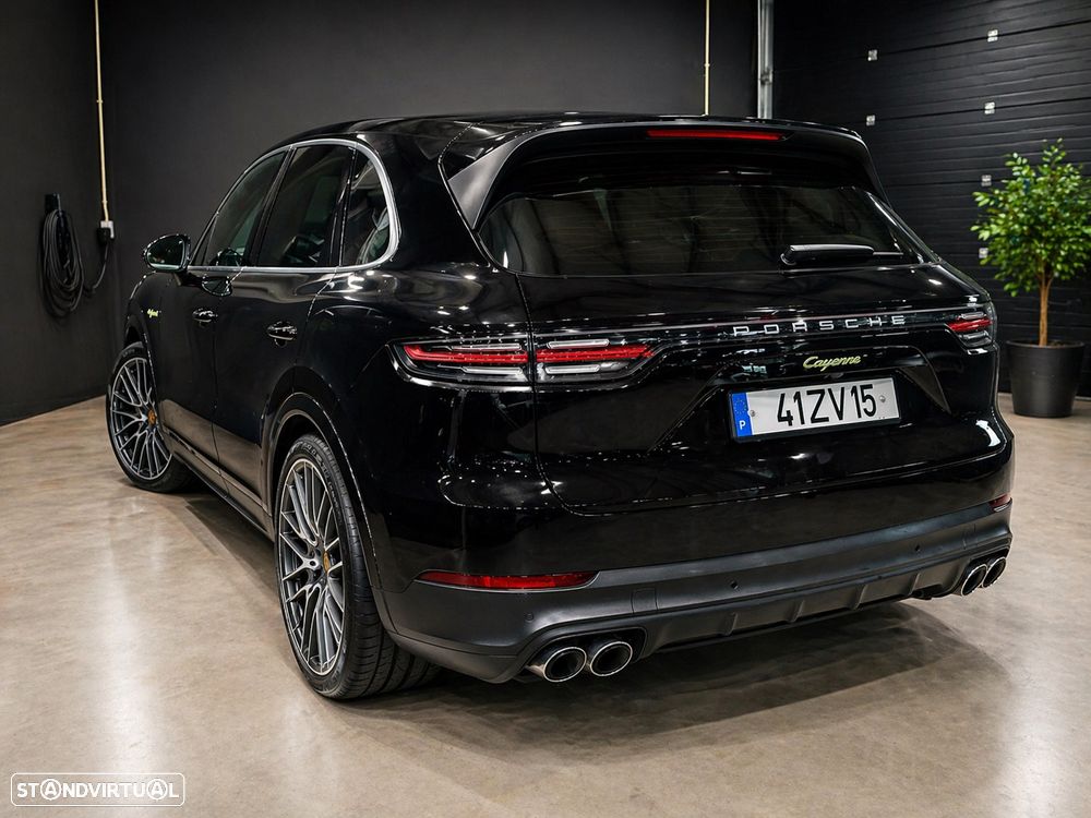 Porsche Cayenne E-Hybrid - 7