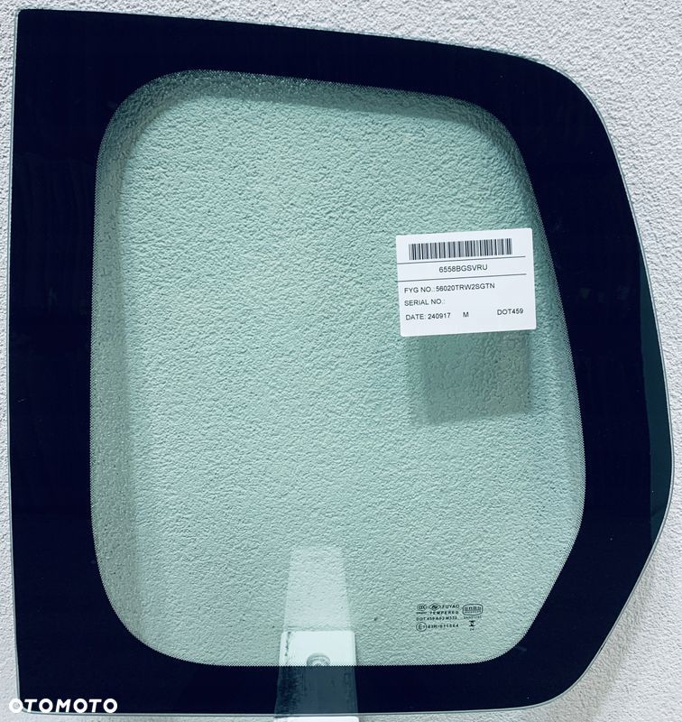 Szyba tylna prawa PARTNER II BERLINGO II 2008-2018 PRAWA