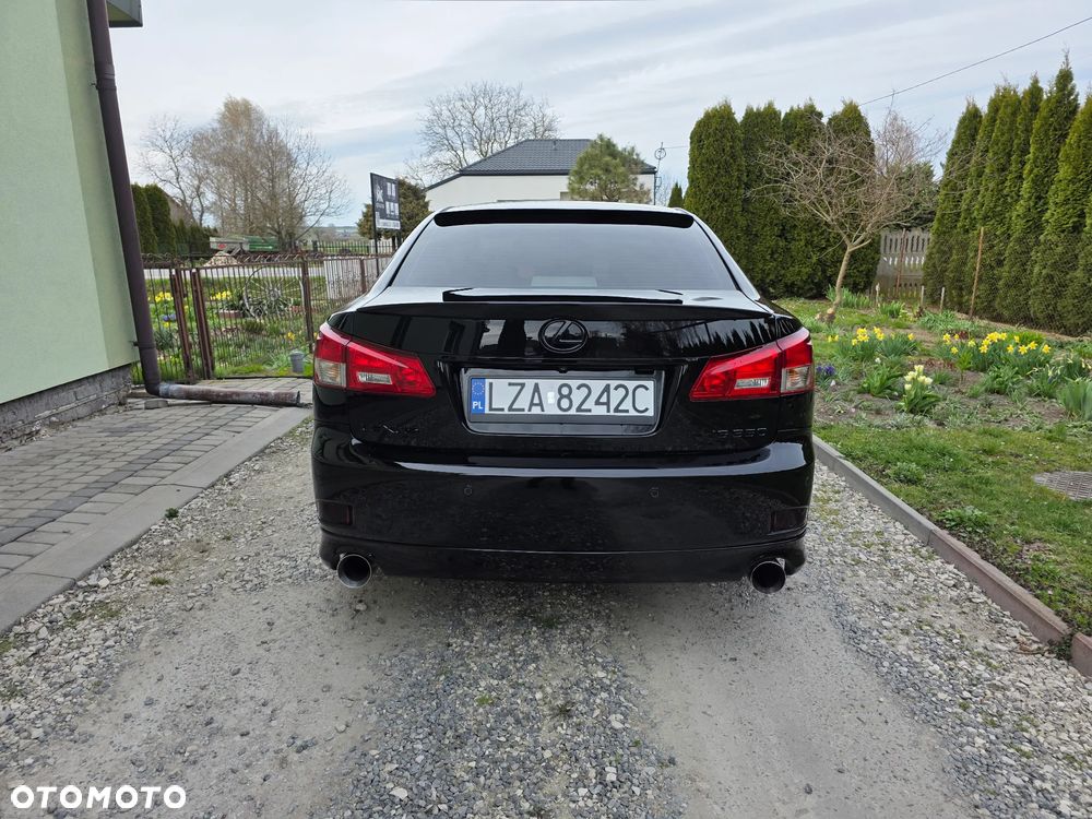 Lexus IS - 5