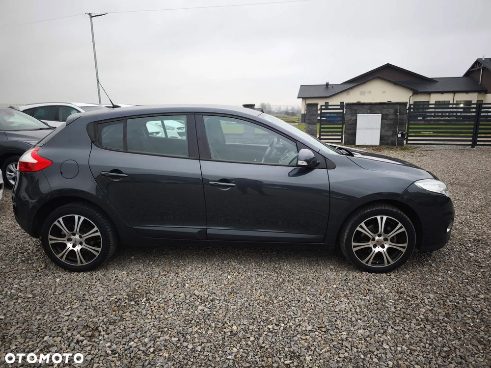 Renault Megane 1.6 16V 100 Paris - 3