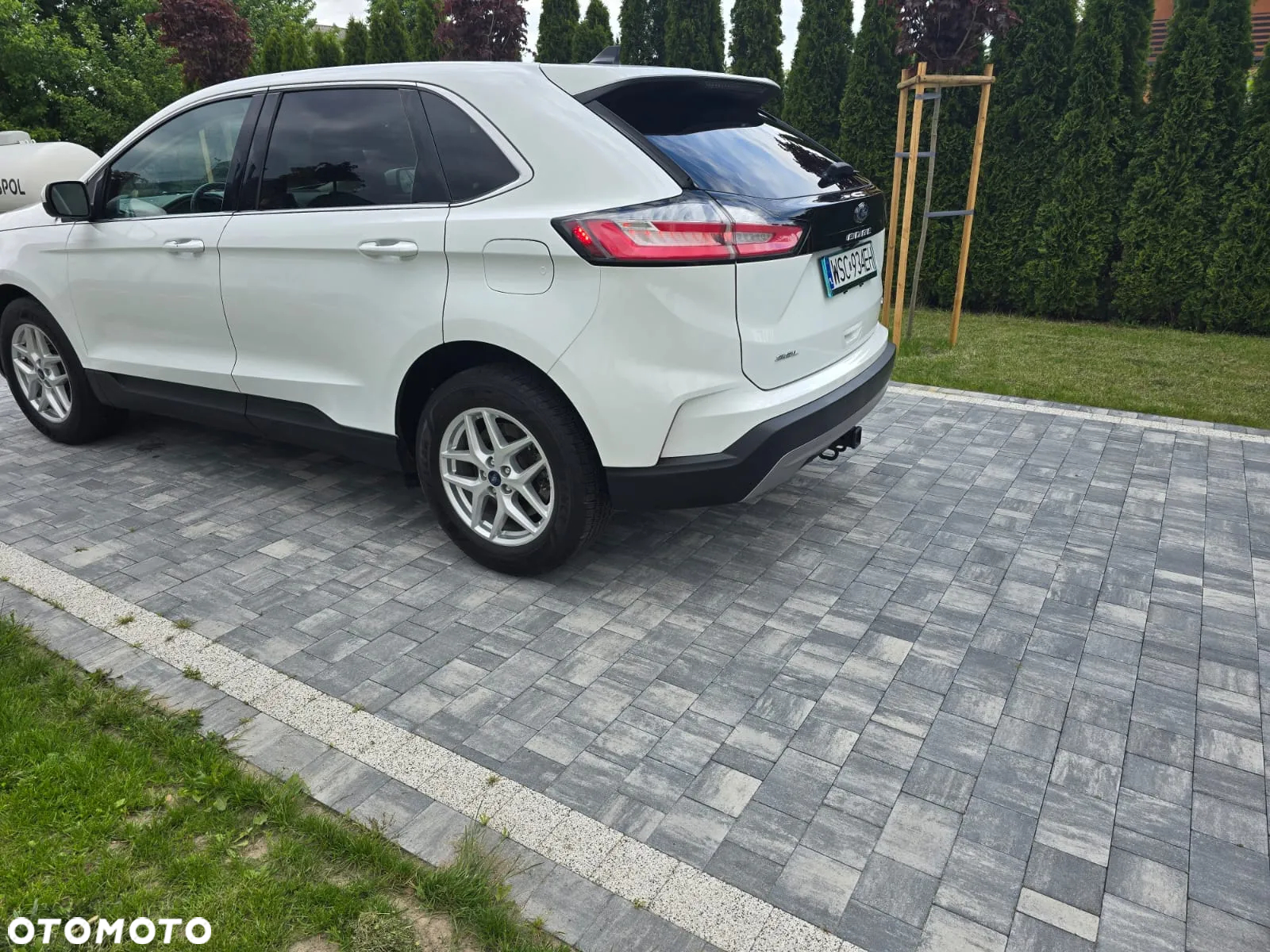 Ford Edge - 5