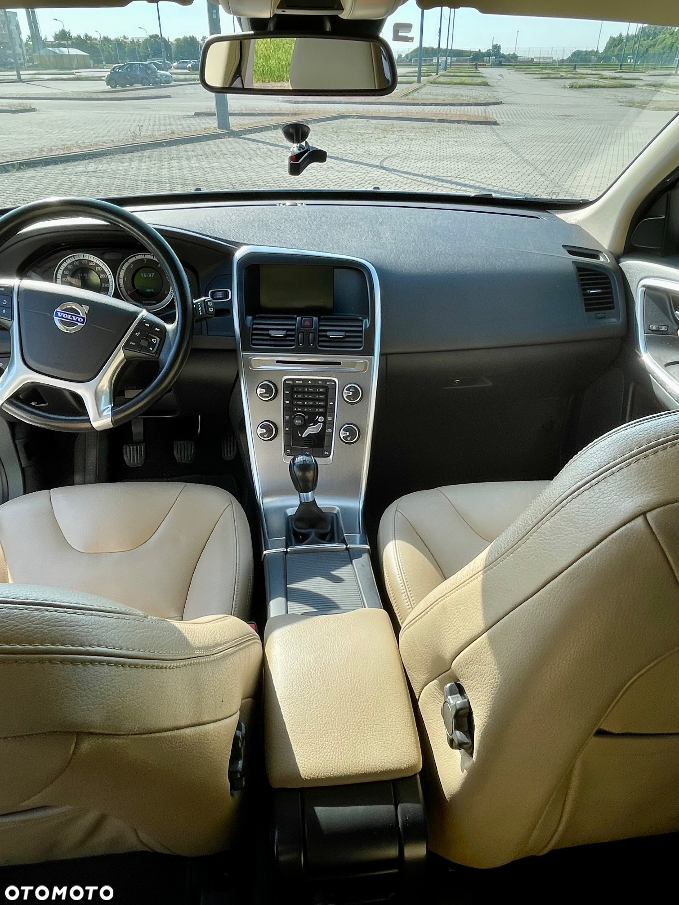 Volvo XC 60 D3 Momentum - 10