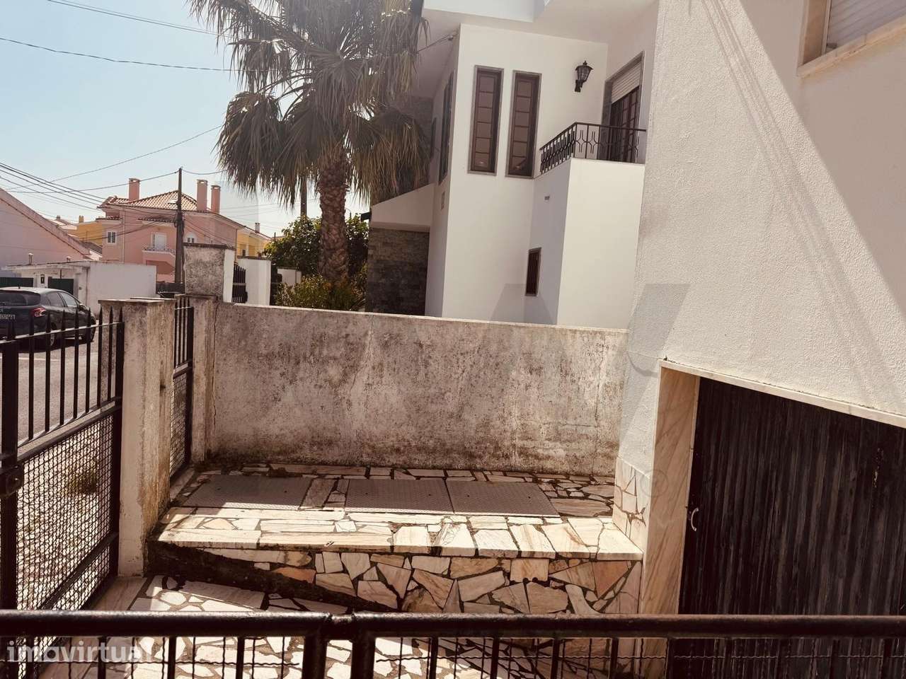 Prédio Misto com 2 T3 Habitação + Armazém Industrial | Excelente Inves - Grande imagem: 3/51