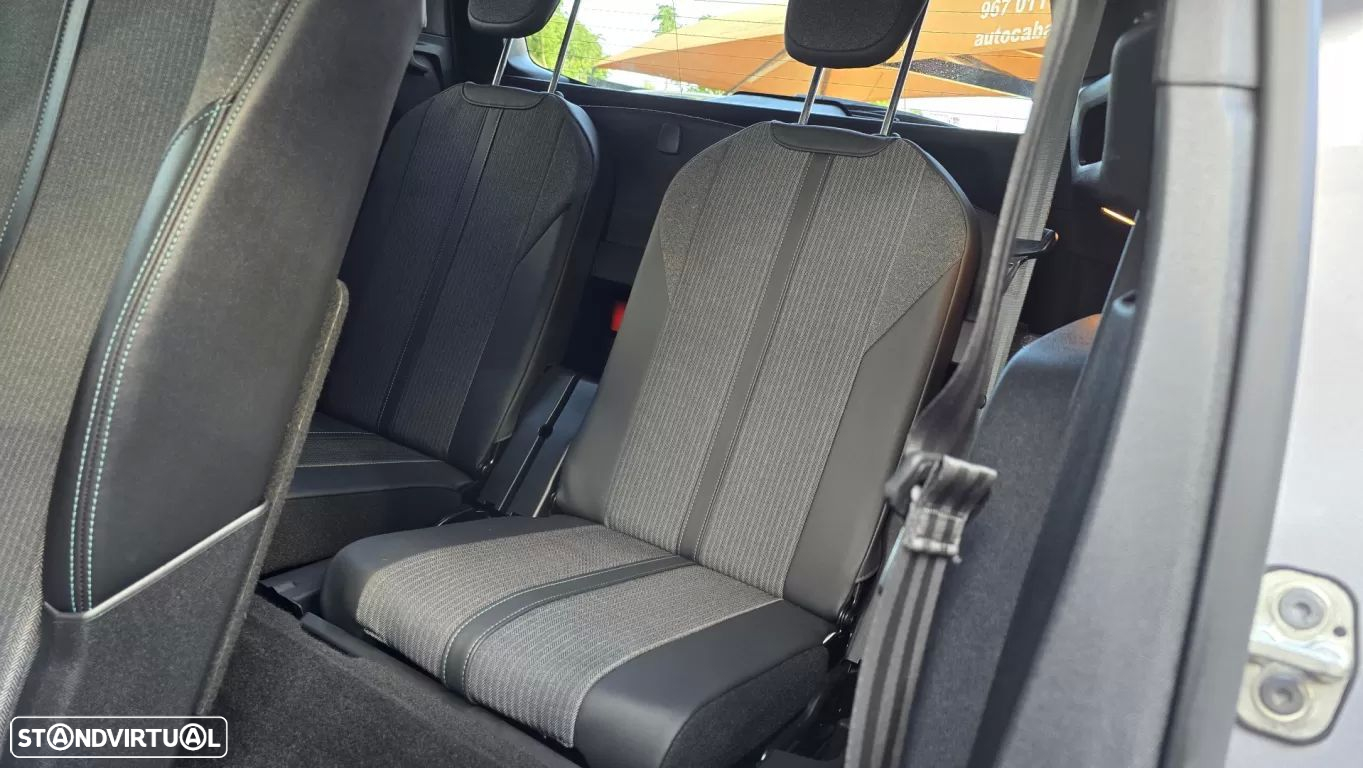 Peugeot 5008 1.2 PureTech Allure Pack - 20