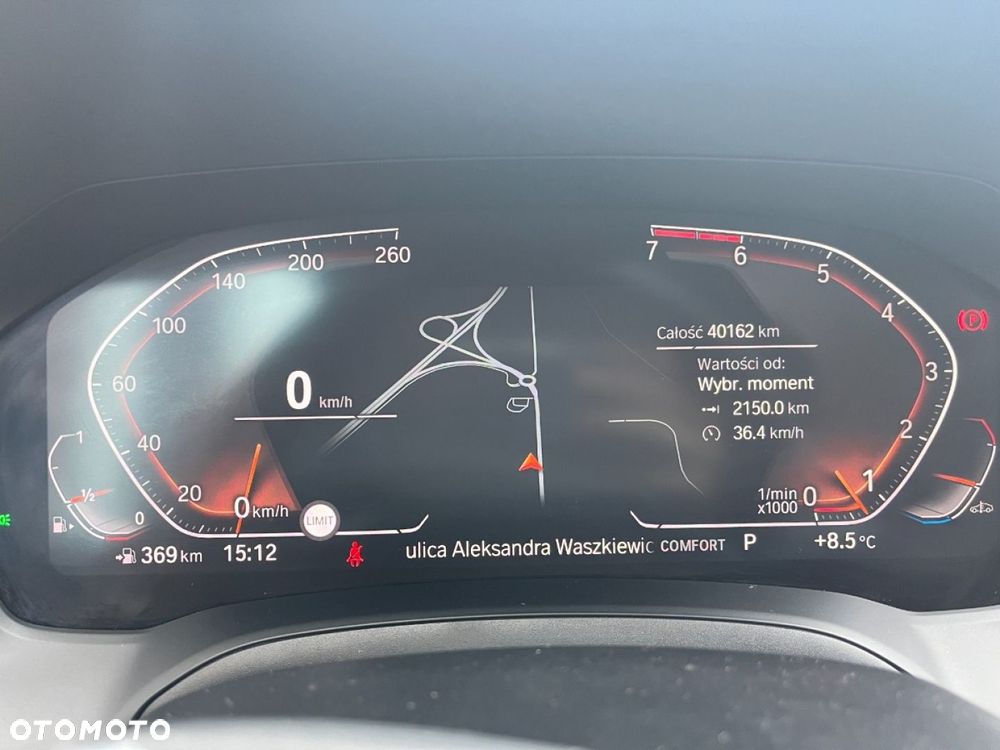 BMW Seria 3 330i - 11