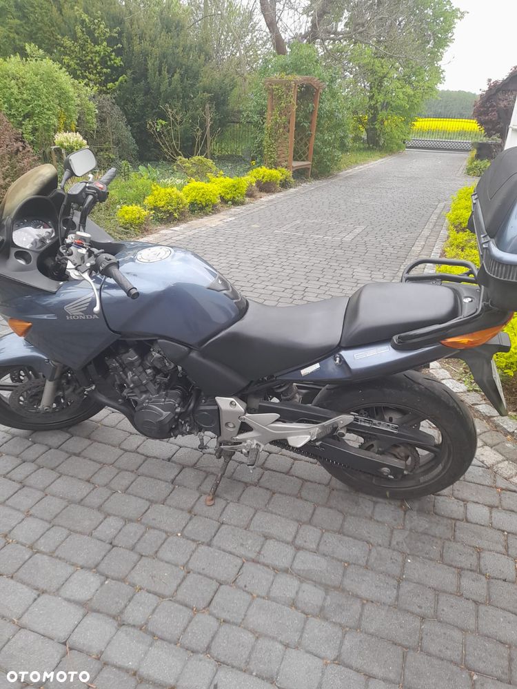 Honda CBF - 2