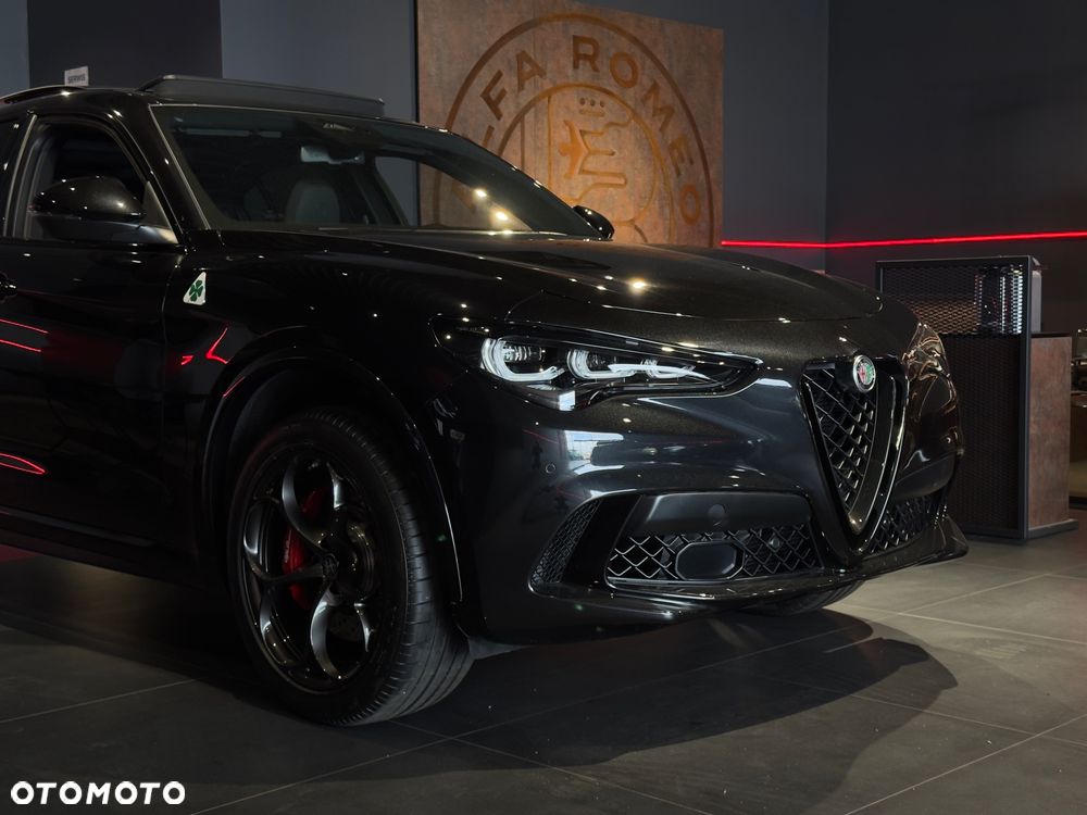 Alfa Romeo Stelvio 2026 photo 4
