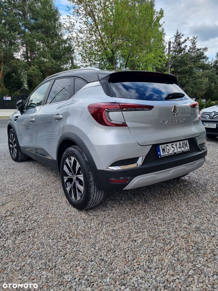 Renault Captur 1.3 TCe mHEV Techno EDC - 4