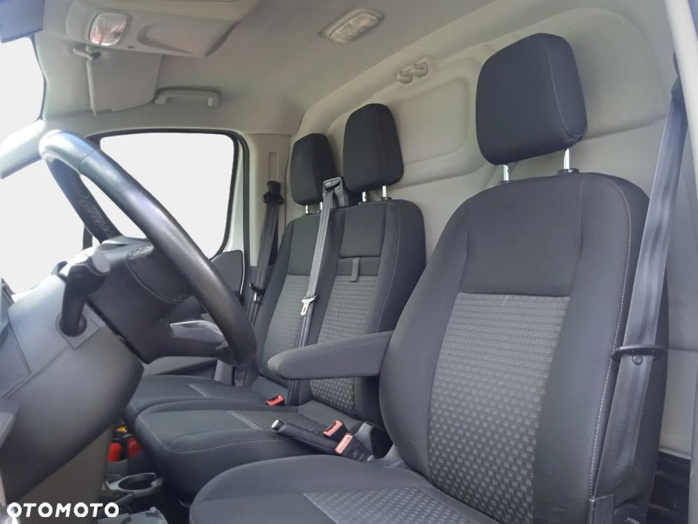 Ford Transit Custom - 26