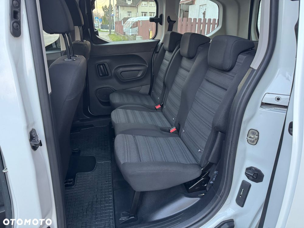 Opel Combo 1.5 CDTI Edition S&S - 24