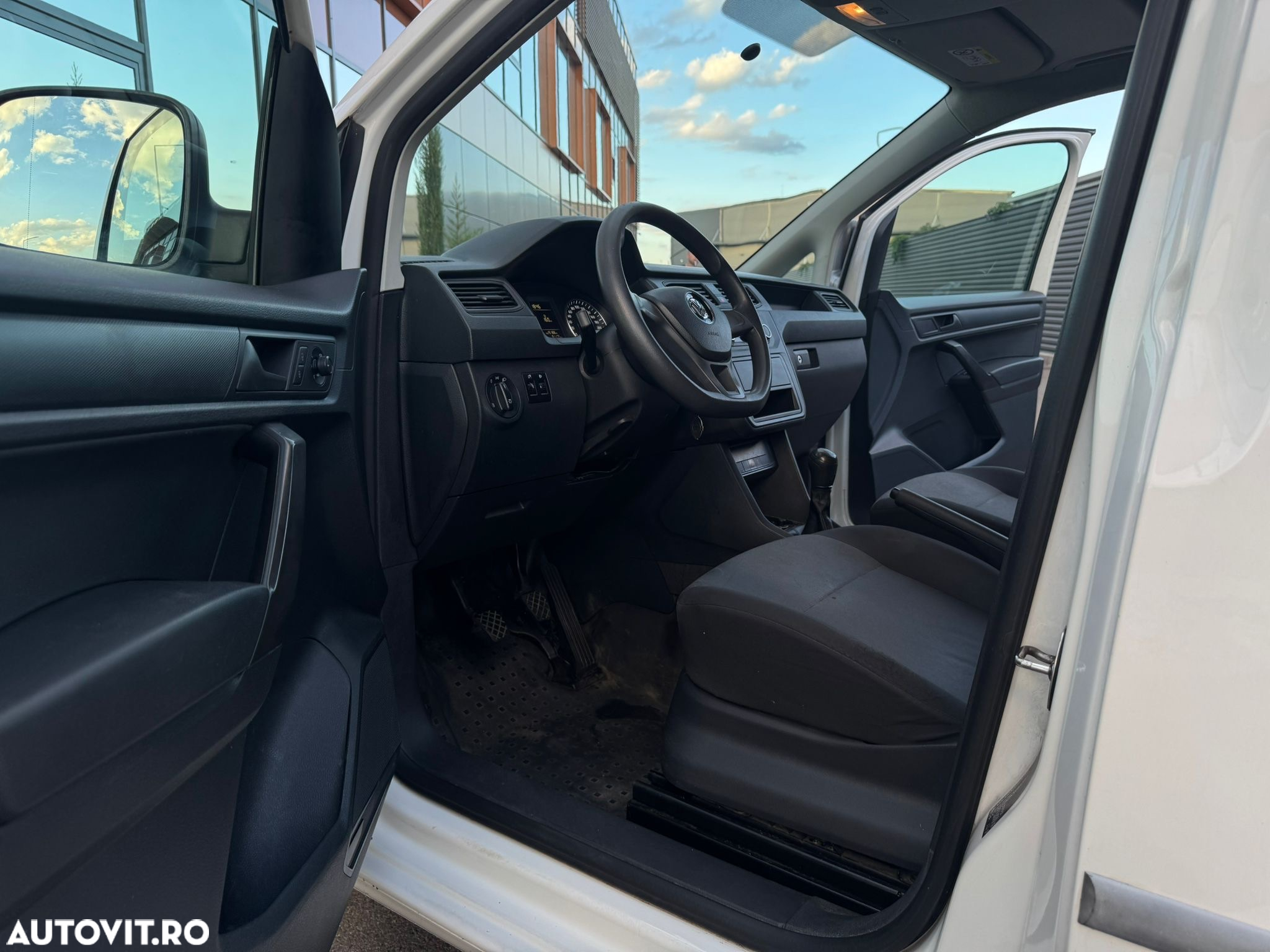 Volkswagen Caddy 2.0 TDI - 11