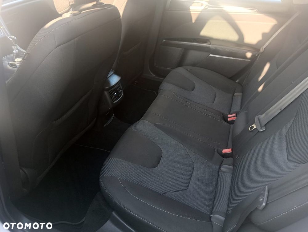 Ford Mondeo 2.0 TDCi Edition - 16