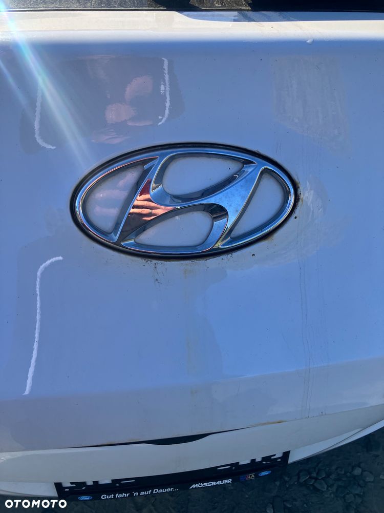 Hyundai i30 blue 1.6 CRDi Trend - 5