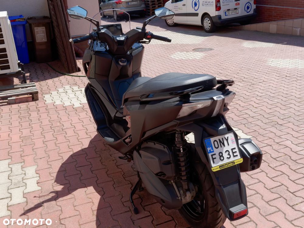 Kymco Downtown - 5