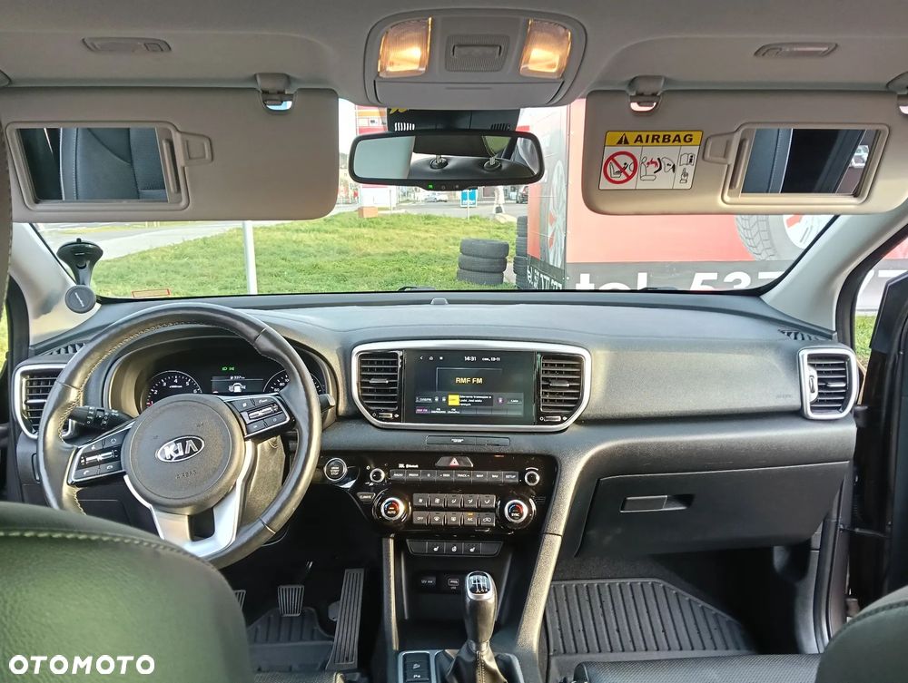 Kia Sportage 1.6 GDI 2WD DREAM-TEAM EDITION - 8