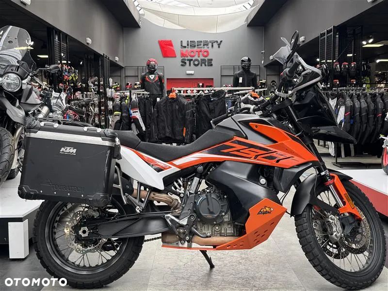 KTM Adventure - 2
