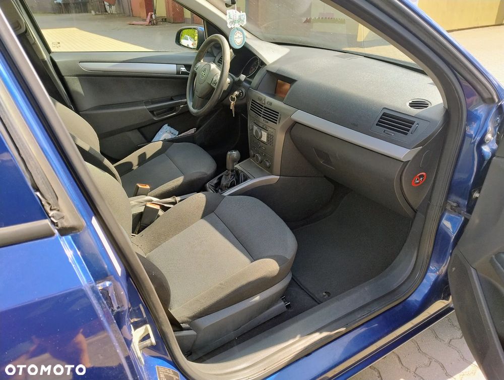 Opel Astra 1.7 CDTI Cosmo - 9
