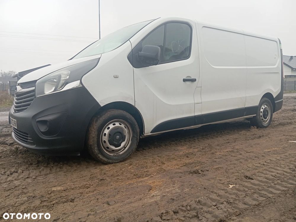 Renault Trafic - 1