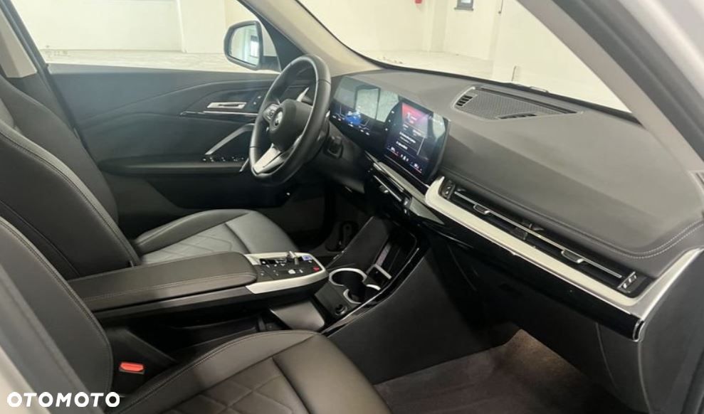 BMW X1 sDrive18i xLine - 10