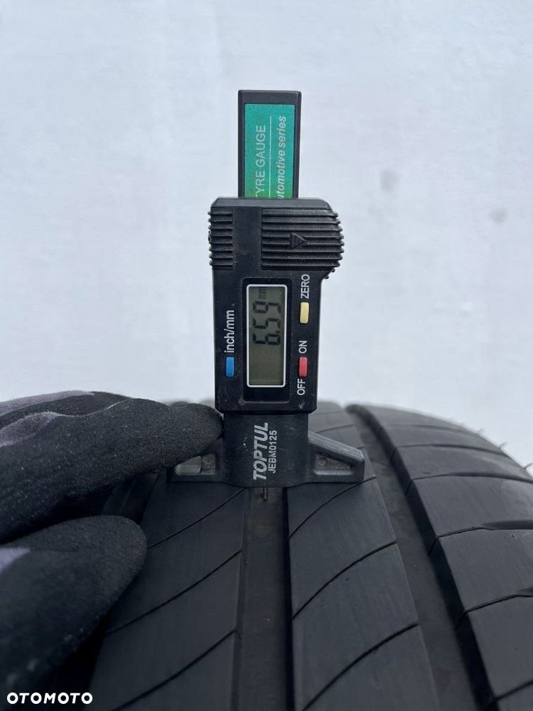 OPONY 235/60/17C 117/115R MICHELIN AGILIS  MO-V - 7