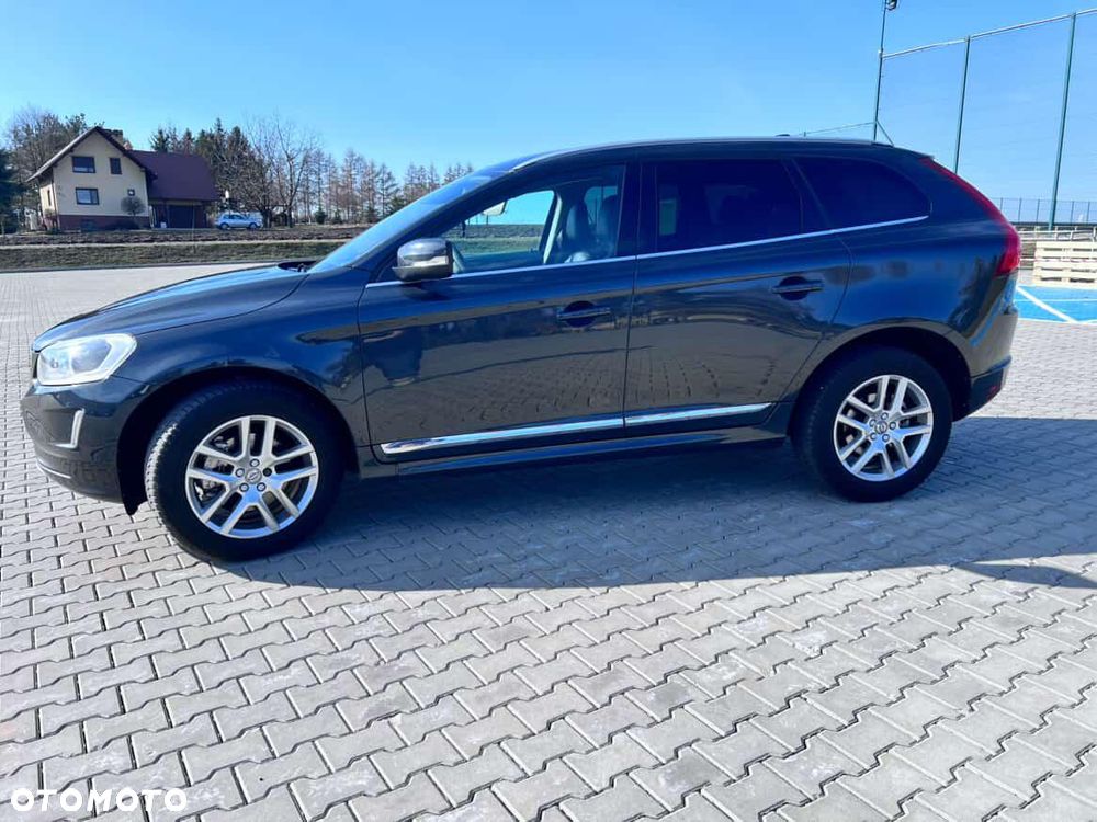 Volvo XC 60 D4 Geartronic Momentum - 1