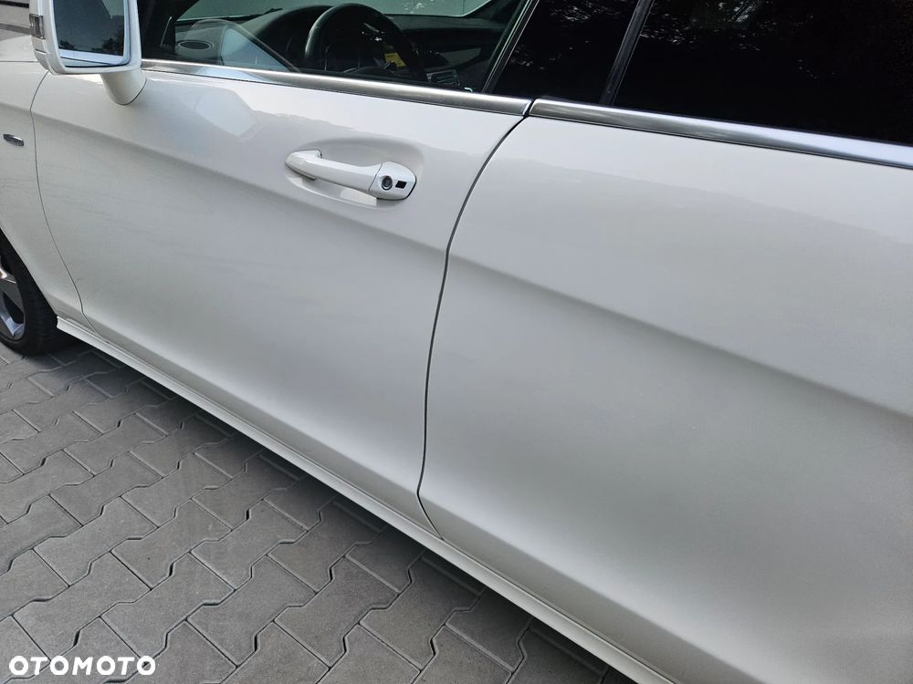 Mercedes-Benz CLS 350 CDI DPF 4Matic BlueEFFICIENCY 7G-TRONIC - 20