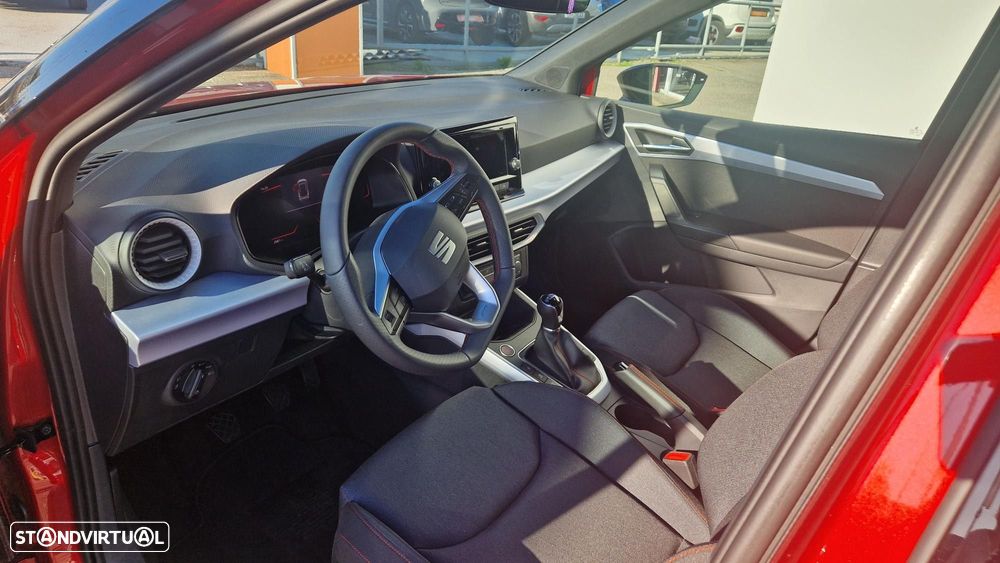 SEAT Arona 1.0 TSI FR - 6