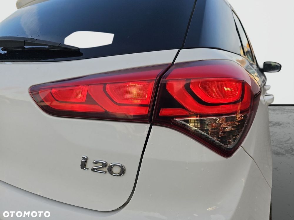 Hyundai i20 - 10