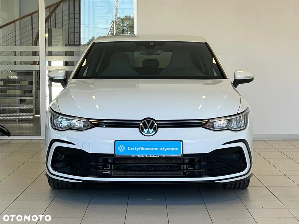 Volkswagen Golf - 10